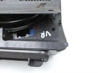 BMW 320d F31 12-15 Lautsprecher Subwoofer Bassbox Vorne Rechts BMW 320d F31 12-15 21.12.2012 65139210150 9210150... Vorschau 4
