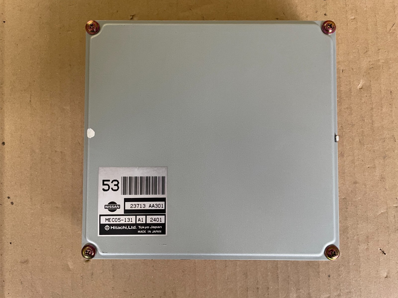 BNR34 エンジンECU 23710-AA301 MEC05-131