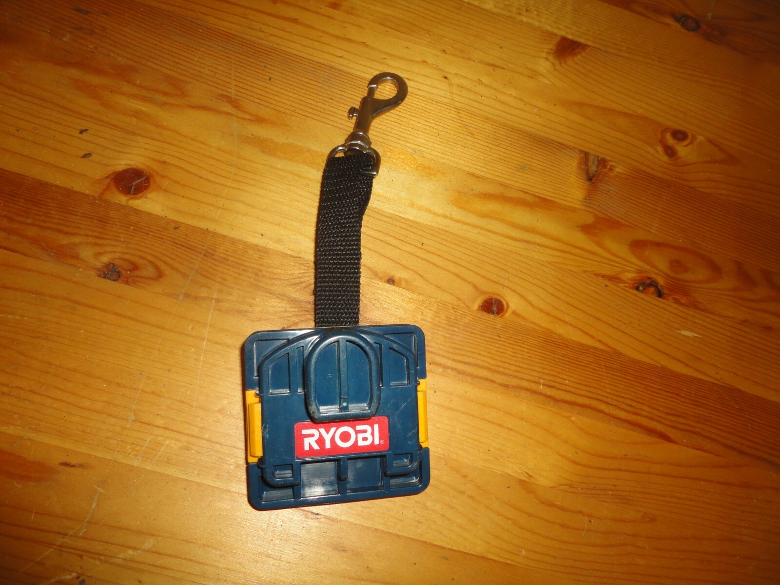 RYOBI PLUS ONE TOOL BELT CLIP HOLDER