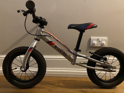 halfords wiggins balance bike