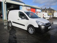 2018 Peugeot Partner 850 1.6 BlueHDi 100 Professional Van [non SS] PANEL VAN Die