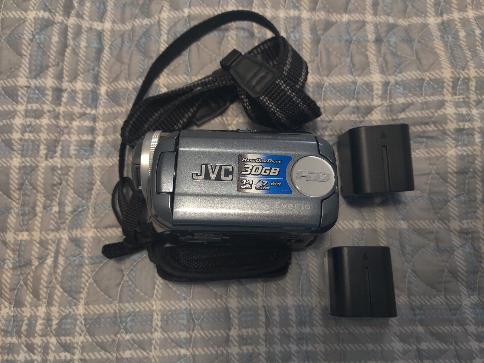 JVC Everio GZ-MG37 30GB HDD Digital Media Camcorder | eBay JVC Everio GZ-MG37 30GB HDD Digital Media Camcorder | eBay