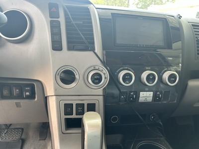 image 8 of interior