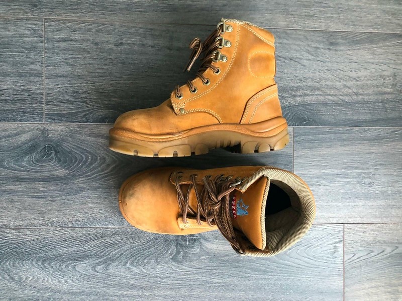 steel toe cap boots womens size 4