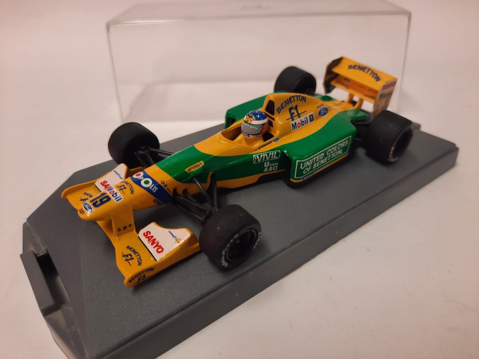 ミニカー F1 MINICAMPS BENETTOM B193 M SCHUMACHER 1/18 Michael Schumacher 1993 Portugese GP WIN - Camel