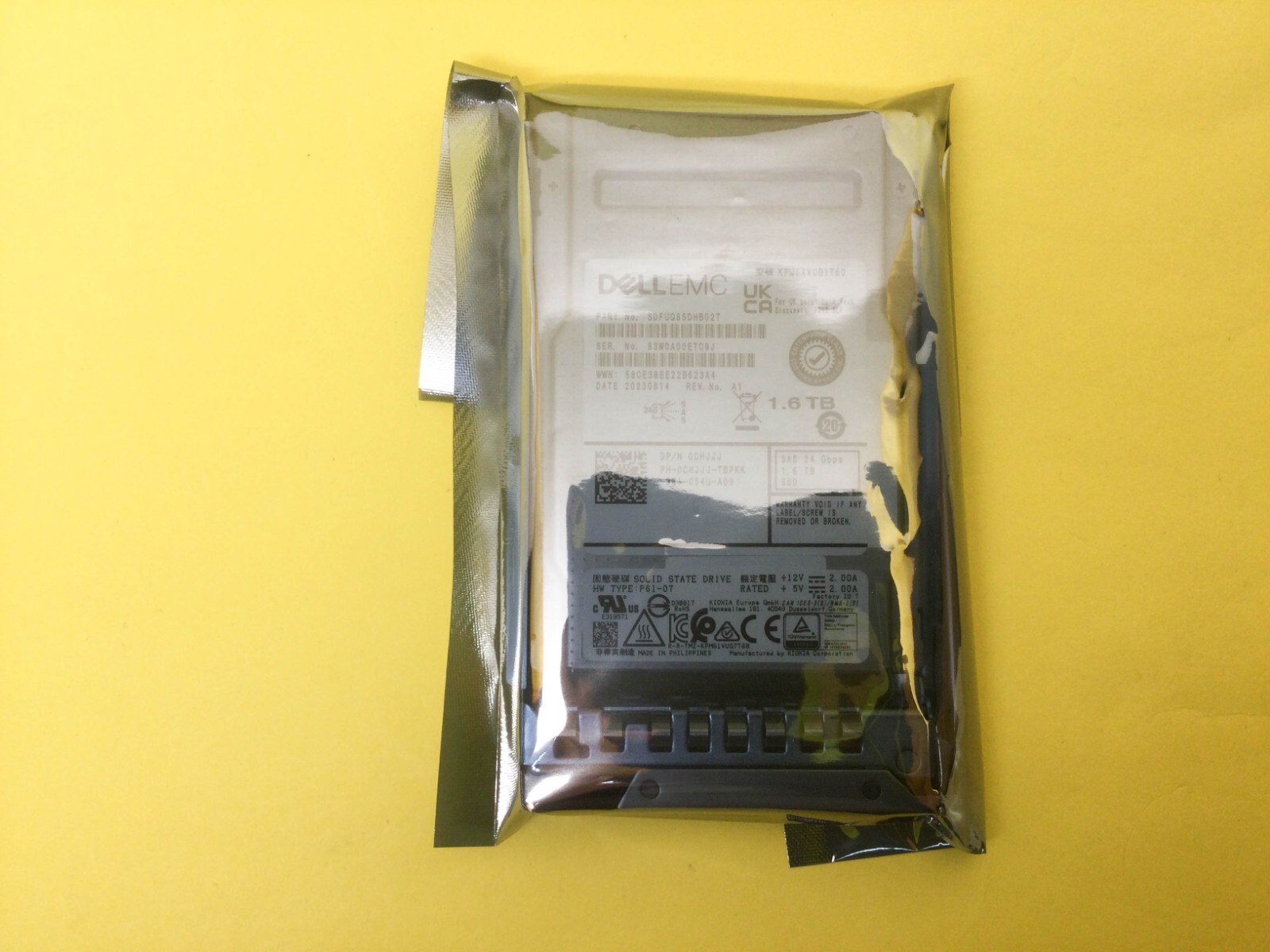 CHJJJ DELL EMC 1.6TB SAS 24Gbps Mixed Use 2.5