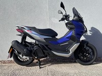 APRILIA SR GT 125 CLEAN EXAMPLE 