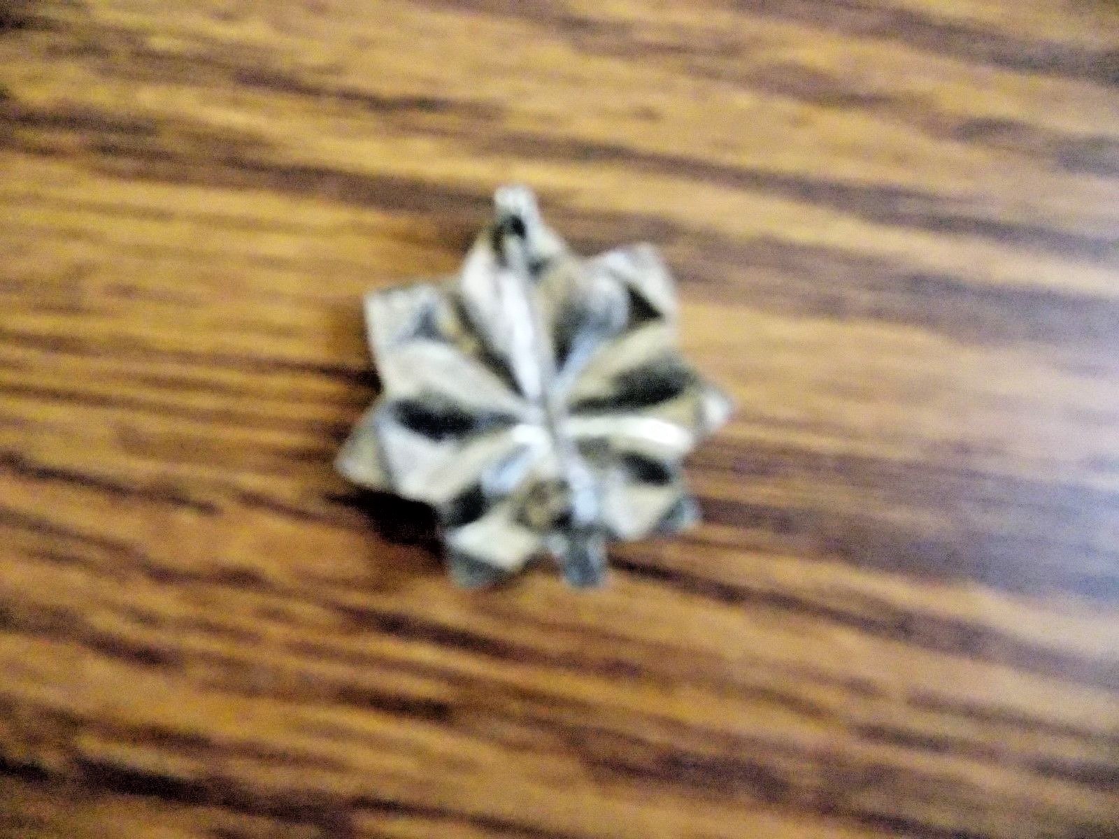 GEMSCO Uniform Insignia Silver Oak Leaf 1 Inch Free shipping