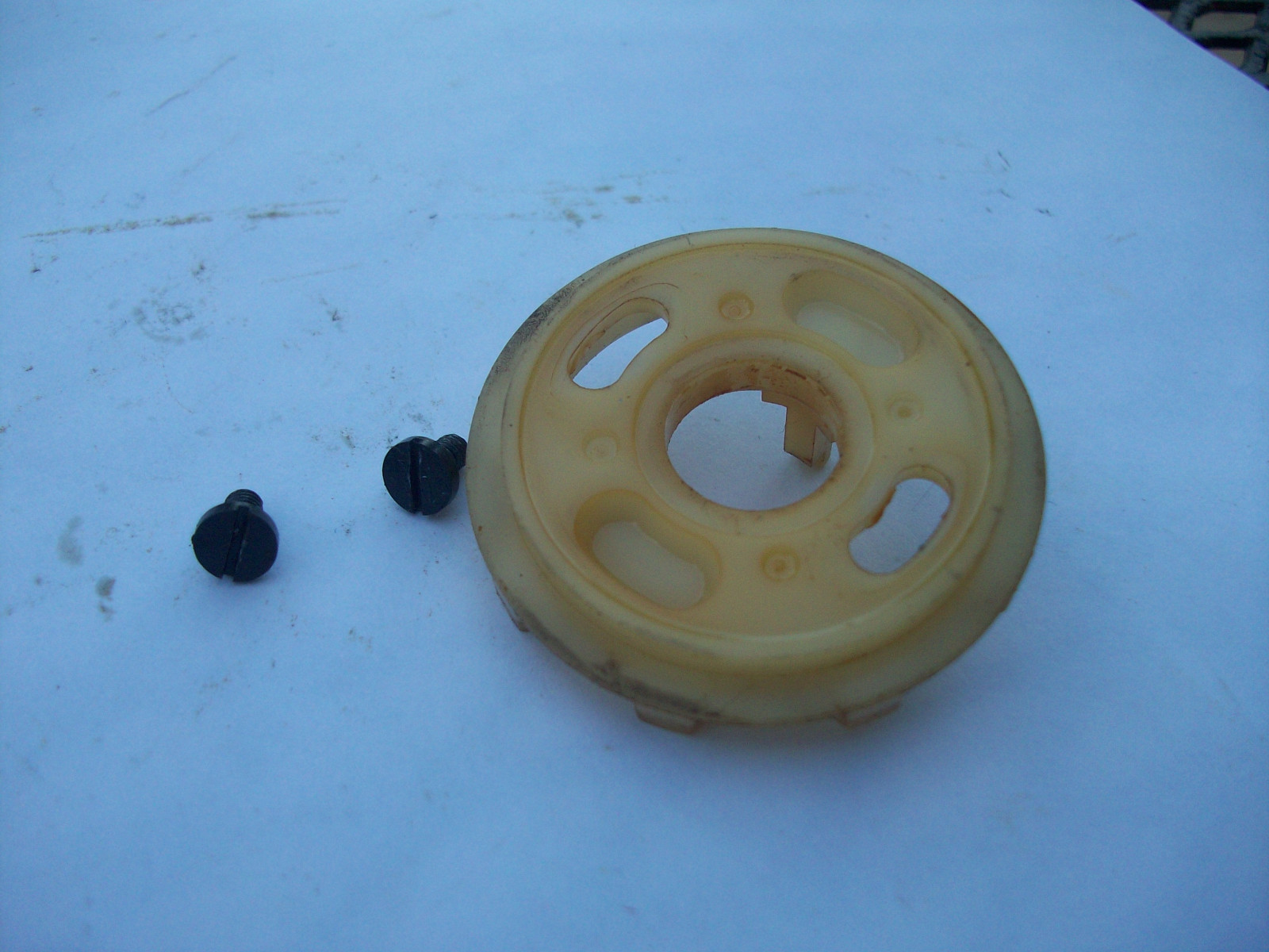 Singer - Disc #1 Zig Zag Pattern 276301 - Used - Model 257