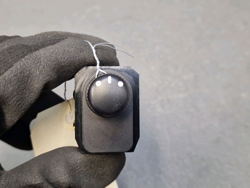 Bouton Commande RÃ©Glage RÃ©Troviseur - Suzuki Swift Iv AprÃ¨S Oct. 2010