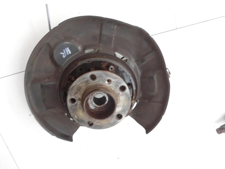 BMW 320d F31 12-15 Kombi 2,0d 135KW Achsschenkel Radnabe mit ABS Rechts Hinten BMW 320d F31 12-15 21.12.2012... Bild 5