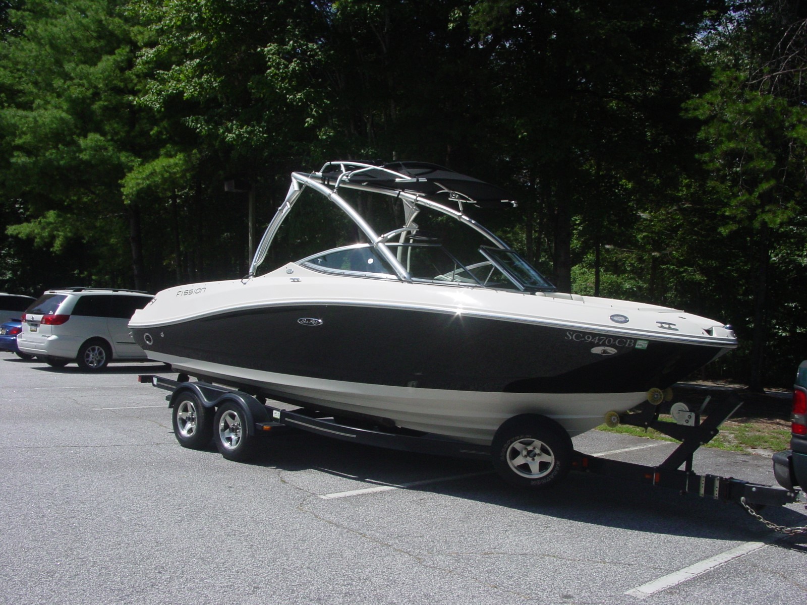 2008 Sea Ray 230 Fission