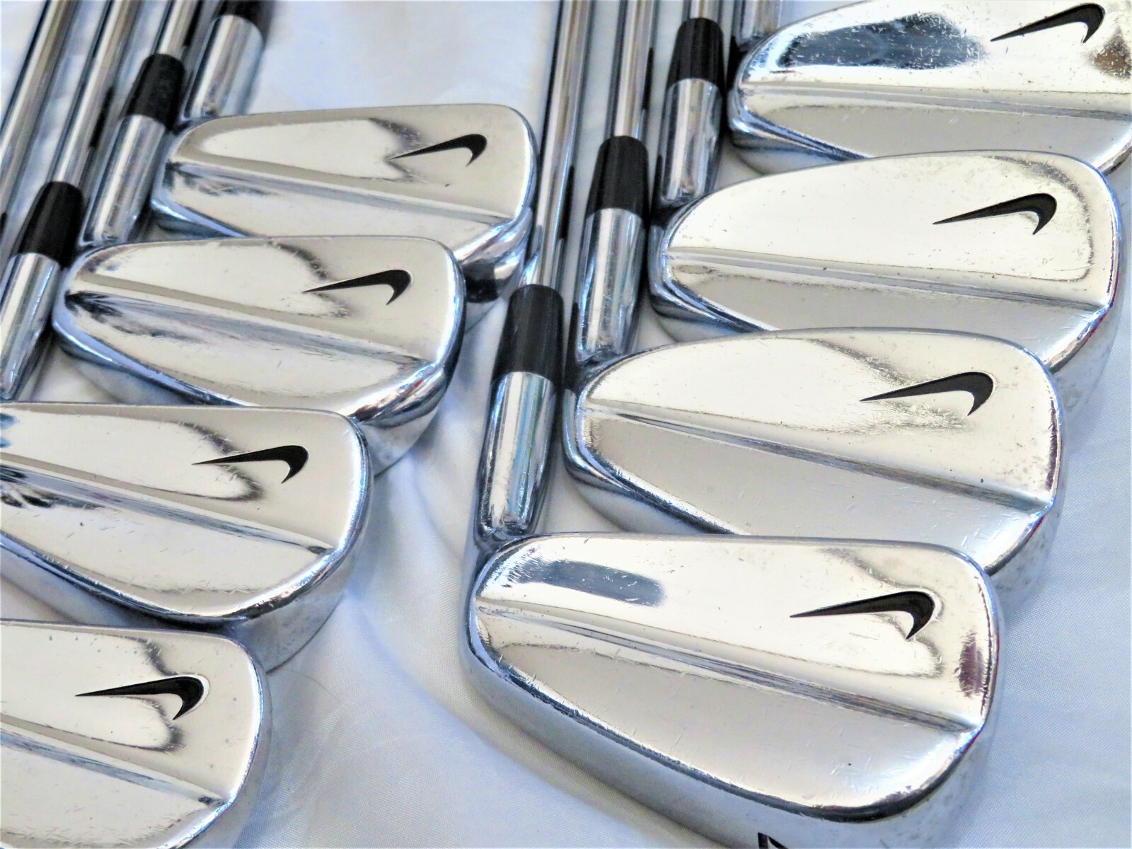NIKE Muscle Back Forged 8pc DG S-flex IRONS SET GOLF CLUBS NIKE Muscle Back Forged 8pc DG S-flex IRONS SET GOLF CLUBS