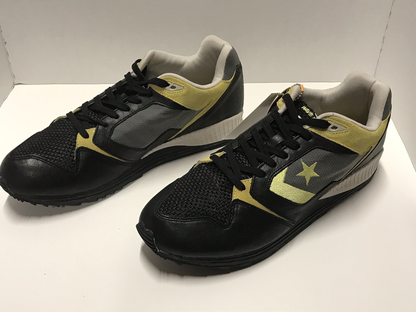 BLACK & YELLOW DS CONVERSE WAVE TRAINER LOSER SHOES SIZE 13