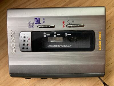 SONY TCM-500 CLEAR VOICE cassette recorder from JAPAN A0148