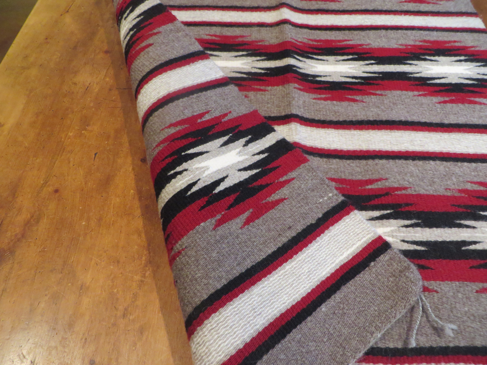 NAVAJO /  HAND LOOMED RUG - GLORILENE HARRISON 29