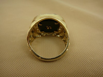 10K YG Mens Onyx JESUS Head with CZ's Ring - Size 7.25 - Iced Out