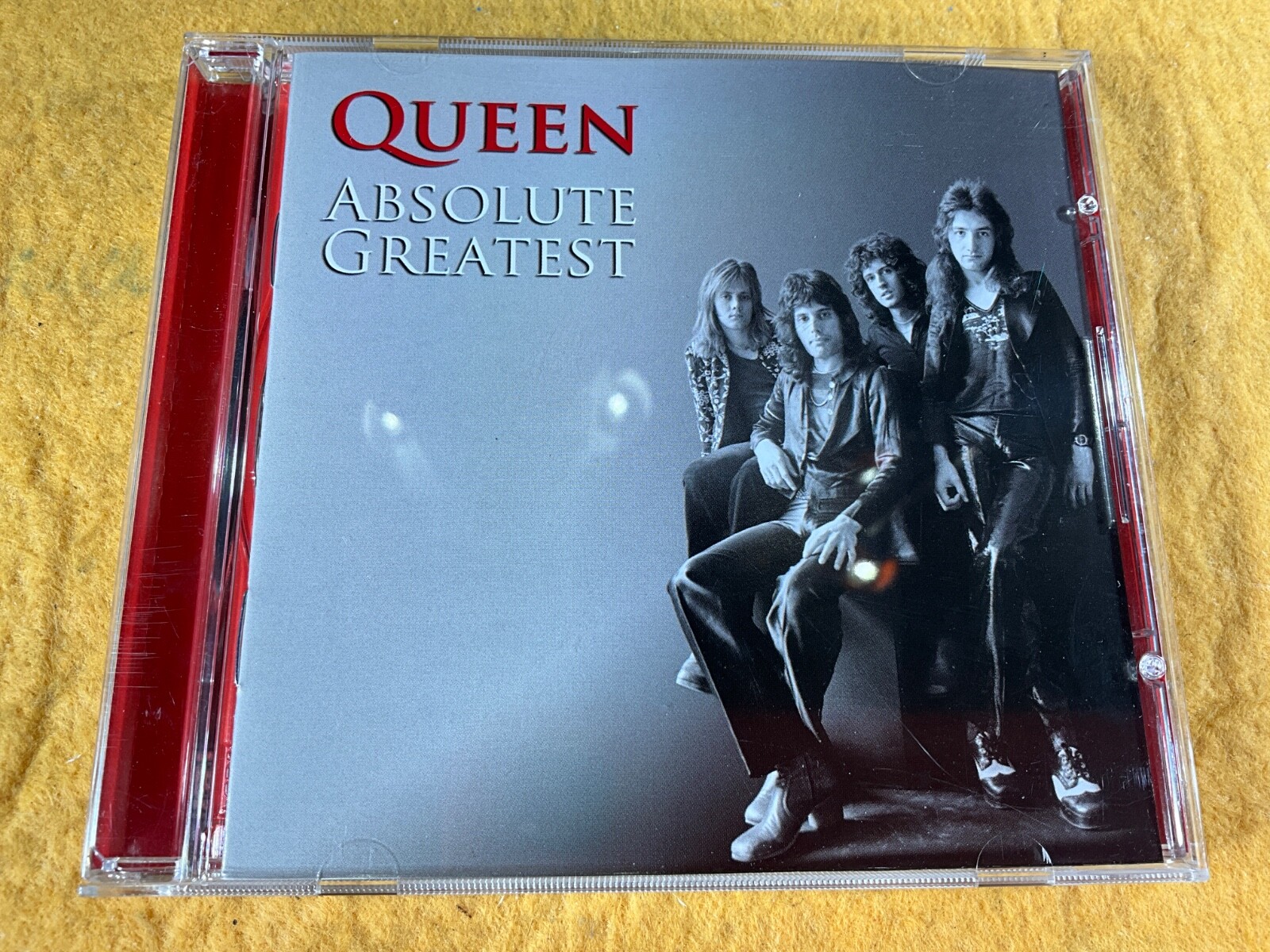 S11-19 QUEEN Absolute Greatest - 2009 - HOLLYWOOD RECORDS - CD