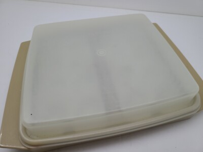Tupperware 723-3 Beige Brown Deviled Egg Tray Container Carrier Complete 