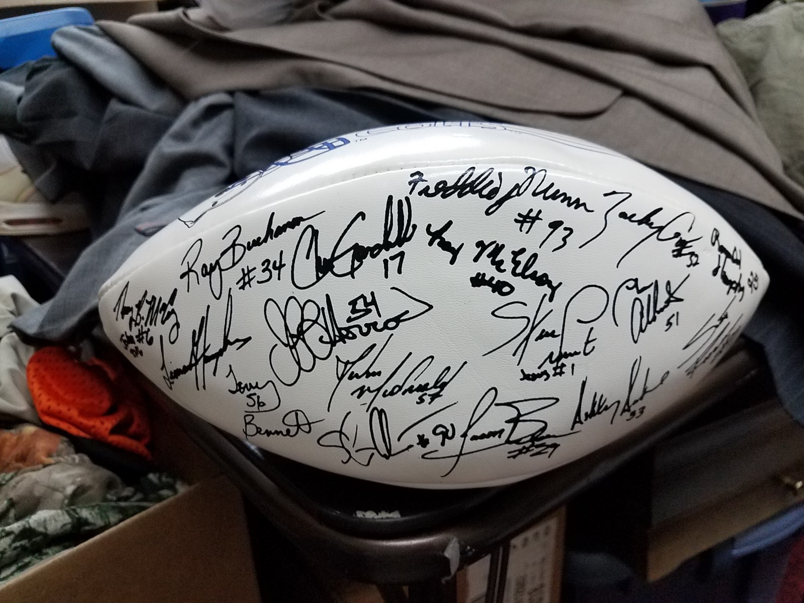 Hutch NFL 1995 Indianiapolis Colts Team Signed Football Facsimile White