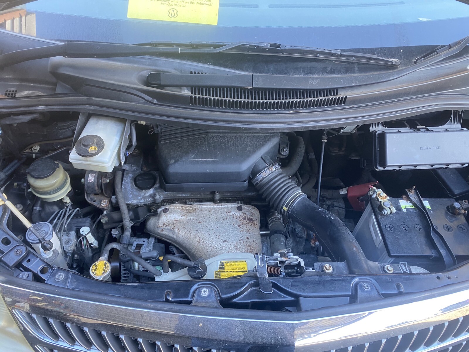 TOYOTA ALPHARD ANH10 WRECKING CAR - thumbnail 3