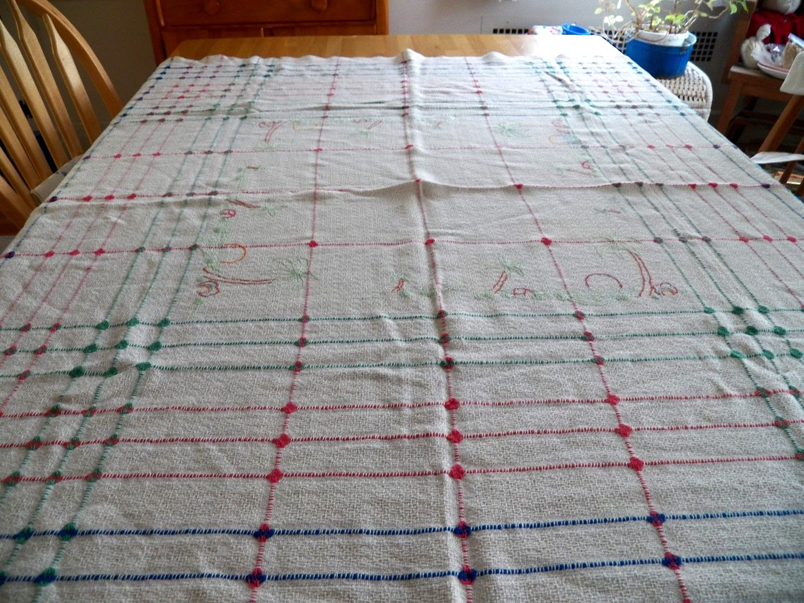 Vintage Woven Cotton Tablecloth with TROPICAL Motif Great Condition 46