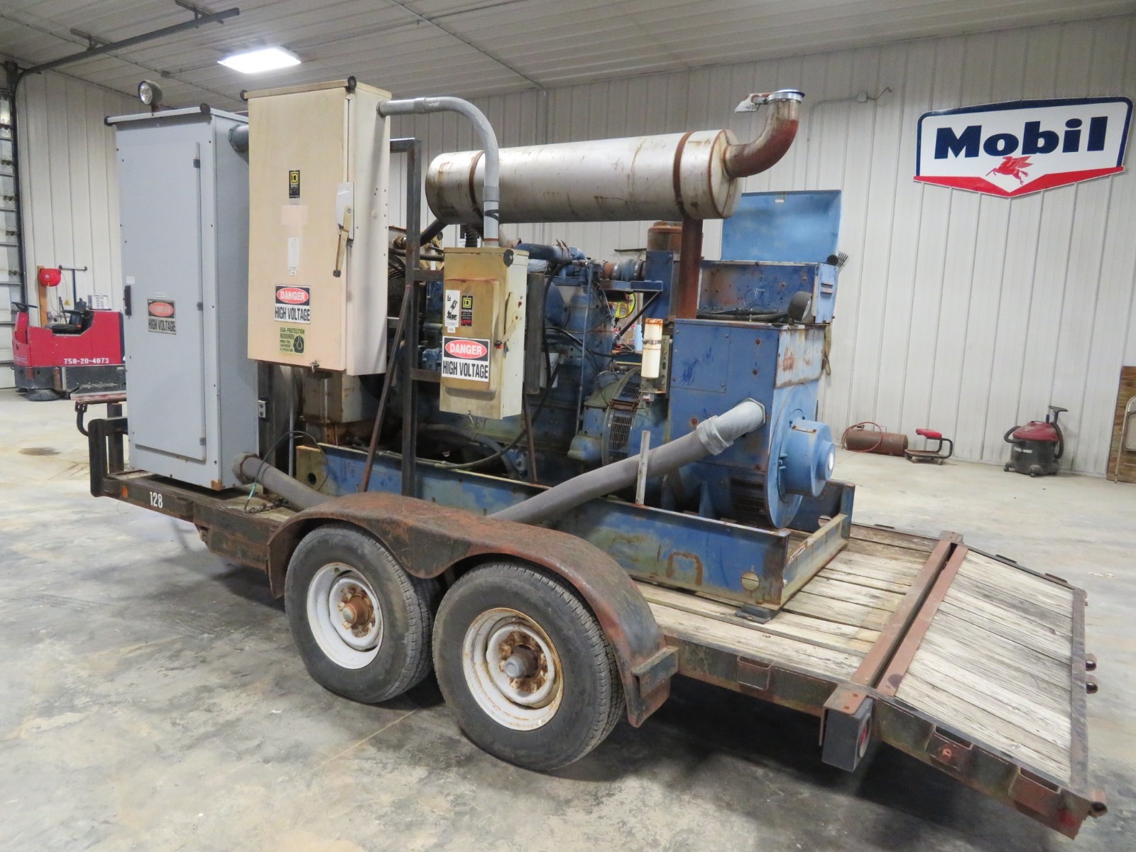 1995 Cummins 200kW Diesel Generator 480V 1 and 3 Phase Iowa