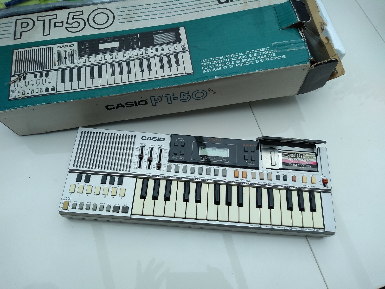 Vintage Casio PT-50 Musical Keyboard ROM Pack RO-201 Boxedの Vintage Casio PT-50 Musical Keyboard ROM Pack RO-201 Boxedの