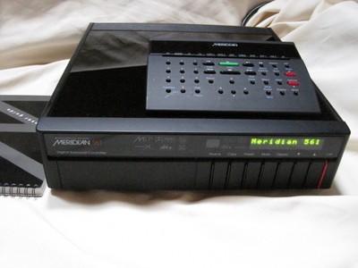 Meridian 561 Surround Sound Processor and 2Channel Preamp  With MSR Remote
