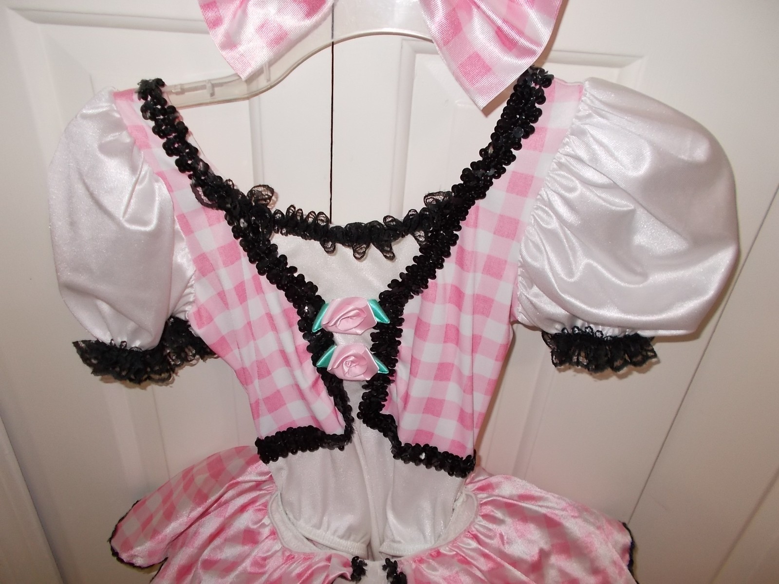 Girls Dance Costume Child Sz Medium Pink & White with Matching Hair Bow USA Made