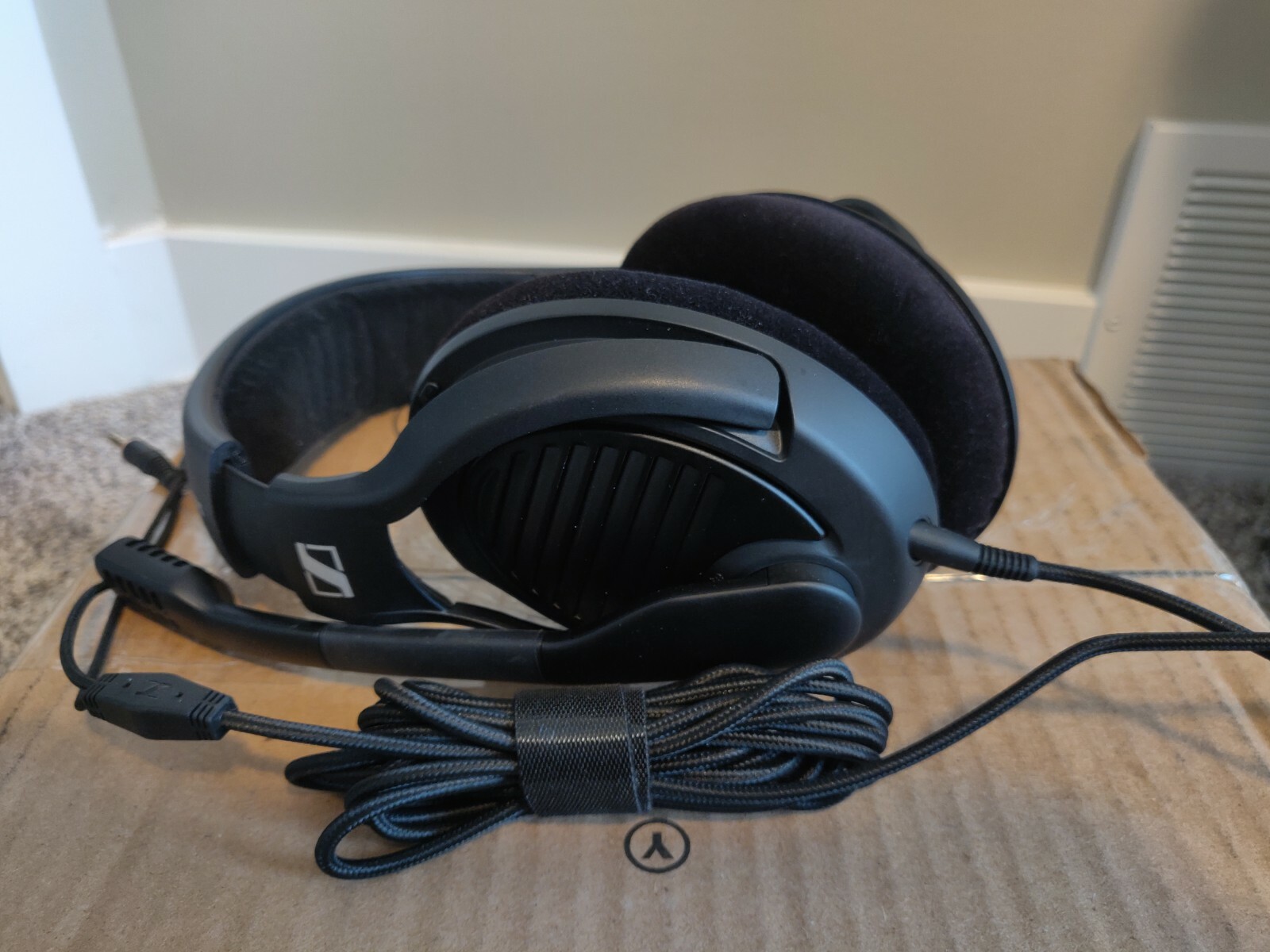 Massdrop X Sennheiser PC37X Limited Edition Headset - Mint Condition