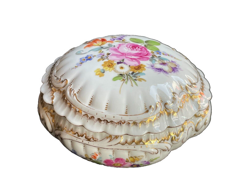 Grande BonbonniÃ¨Re â Porcelaine De Dresde (Allemagne)