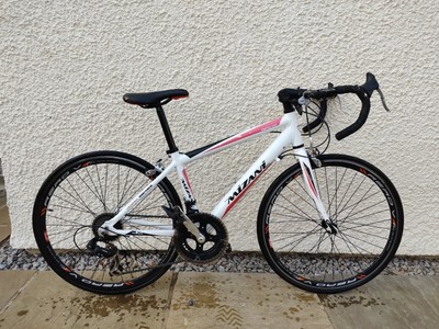 Mizani aero 100 , 24 inch wheels 14 gears 