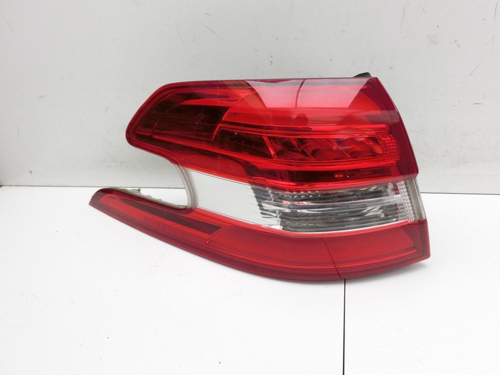 Peugeot 308 SW II 13-17 Kombi Rückleuchte Rücklicht Heckleuchte Links orig Peugeot 308 SW II 13-17 27.10.2015... Vorschau 2