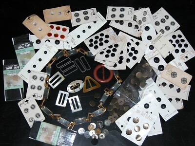 Vtg Button Lot Black Buttons 200+ Pieces Mother of Pearl Buckles La Mode Le Chic