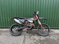 Beta 390 RR 4T 2023 One Owner only 60 Hours and 1600 Miles Comfort Seat 