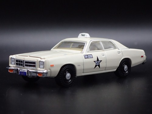 1978 78 DODGE MONACO LONE STAR, TX TAXI CAB 1/64 SCALE DIORAMA DIECAST MODEL CAR 1978 78 DODGE MONACO LONE STAR, TX TAXI CAB 1/64 SCALE DIORAMA DIECAST MODEL CAR