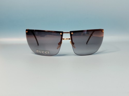 GUCCI ビンテージブラウス Square-frame sunglasses in black acetate | GUCCI® US