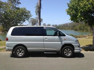 Delica mitsubishi 2004