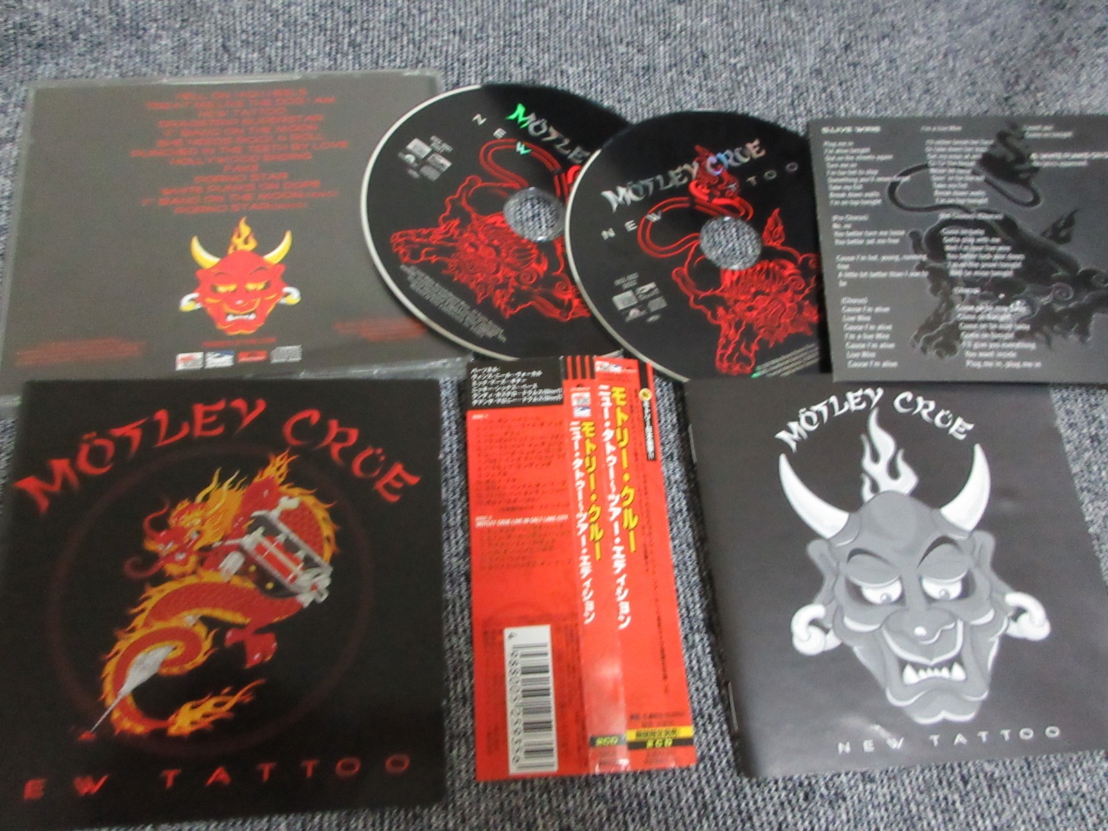 MÖTLEY CRÜE『Crücial Crüe』【未開封】 motley-crue-vinyl-box-packshot