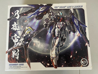 1/100 Zero Gravity Judge Moonlight Ver. Gundam