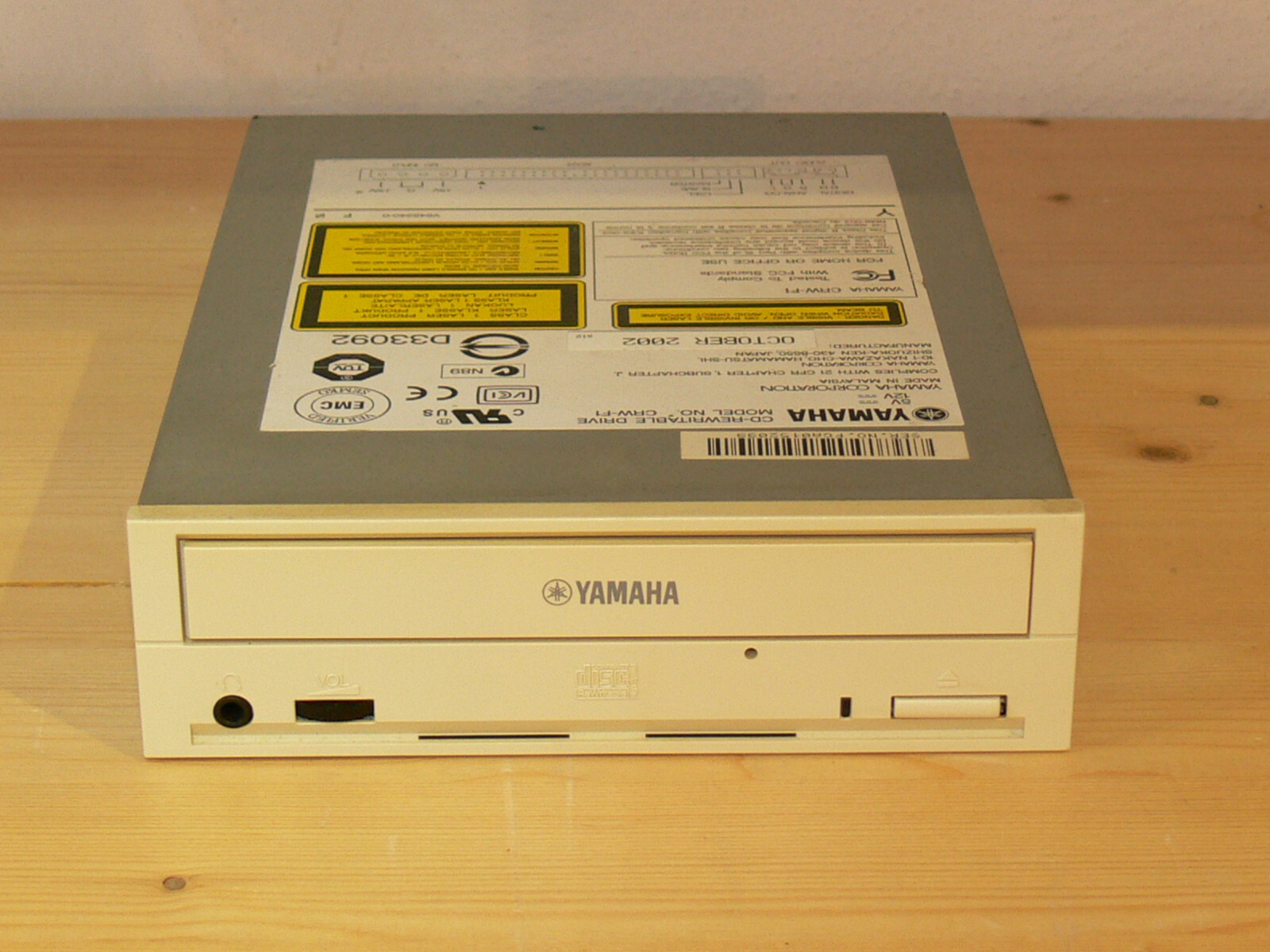 Yamaha CD Brenner CRW-F1 IDE Legendär 