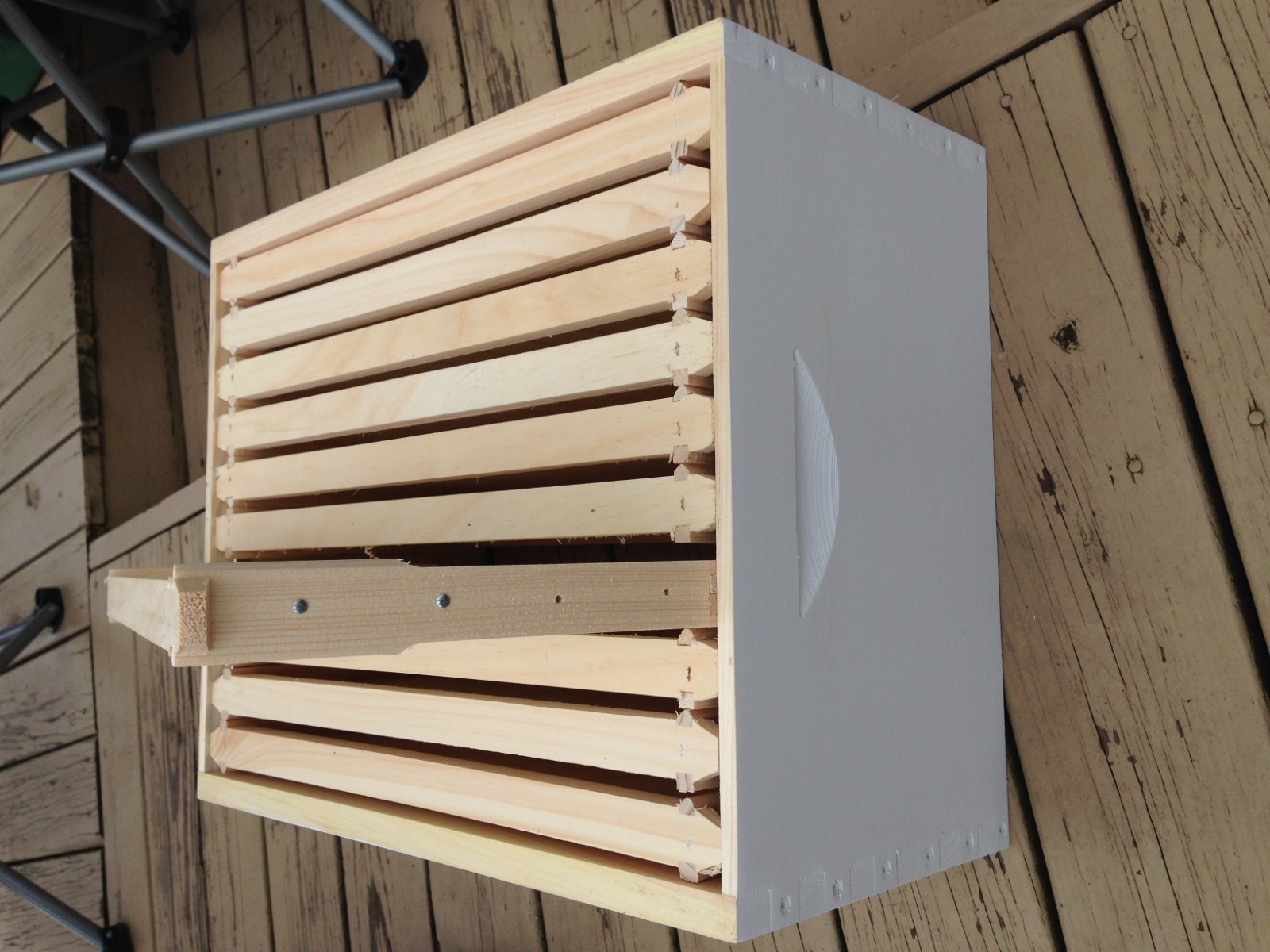 10 frame deep super frames and foundation.