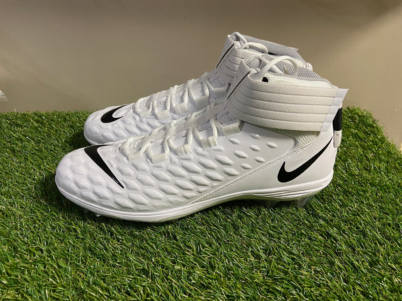 nike savage pro 2 white