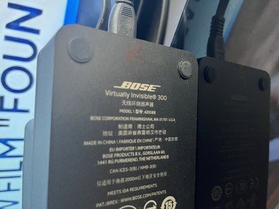 【送料無料】BOSE ボーズ VIRTUALLY INVISIBLE300 Bose Virtually Invisible 300 Surround Sound Speakers