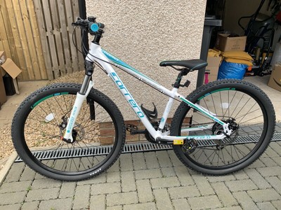 Womans Carrera Vengeance Mountain Bike White  - Small Frame
