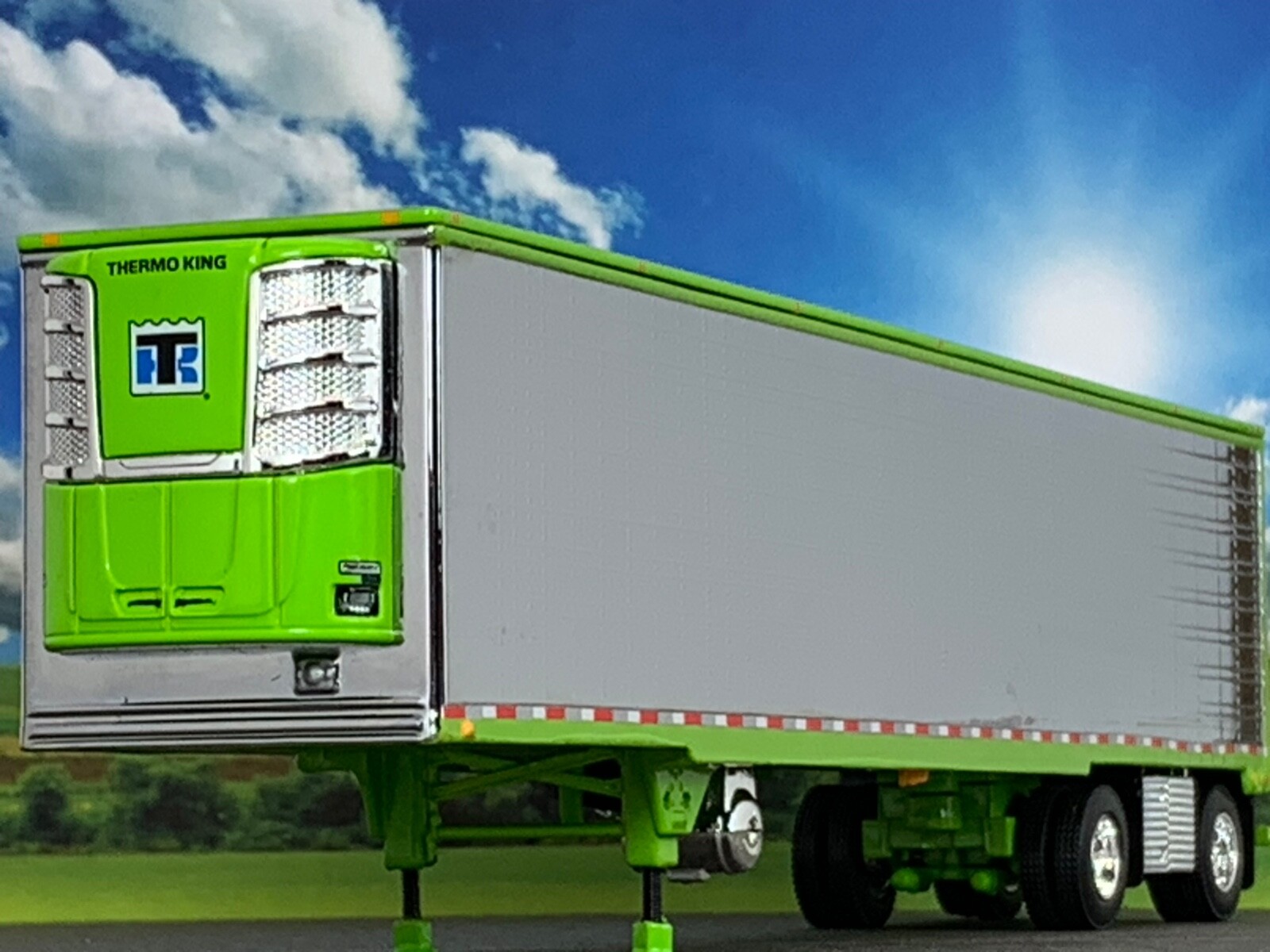 ダミーロード 1/64 DCP RED PETERBILT 359 TRI AXLE W/ SMITHCO TRI AXLE SIDE