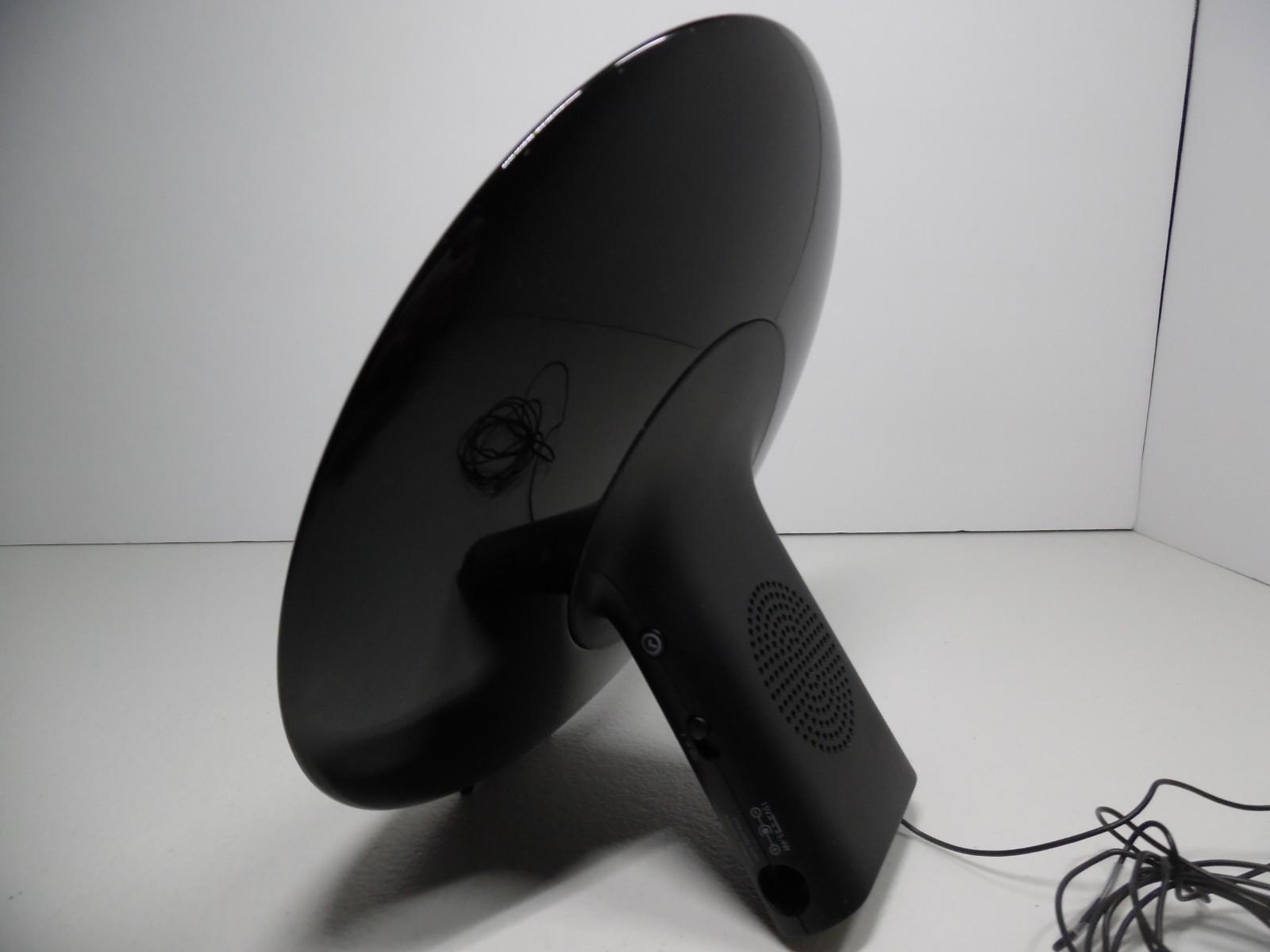 Philips Wake-Up Light w/ Sunrise Simulation & Radio HF3506 (Black) FREE Shipping