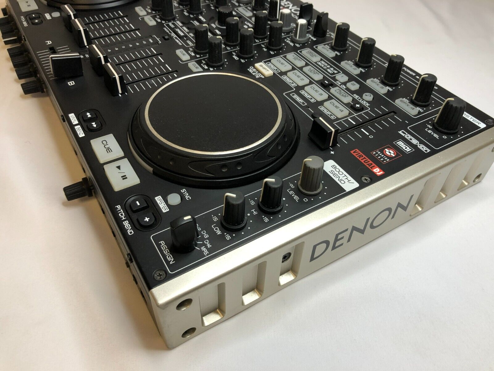 DENON DN-MC6000 4ch DJ Controller Mixer Traktor Virtual 4 DENON DN-MC6000 4ch DJ Controller Mixer Traktor Virtual 4