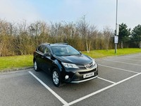 2014 TOYOTA RAV4 INVINCIBLE 2.0D MANUAL FULL MAIN DEALER